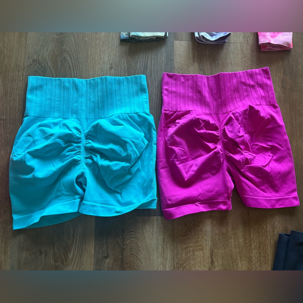 Butt lifting Teal and Pink High-Waisted Shorts